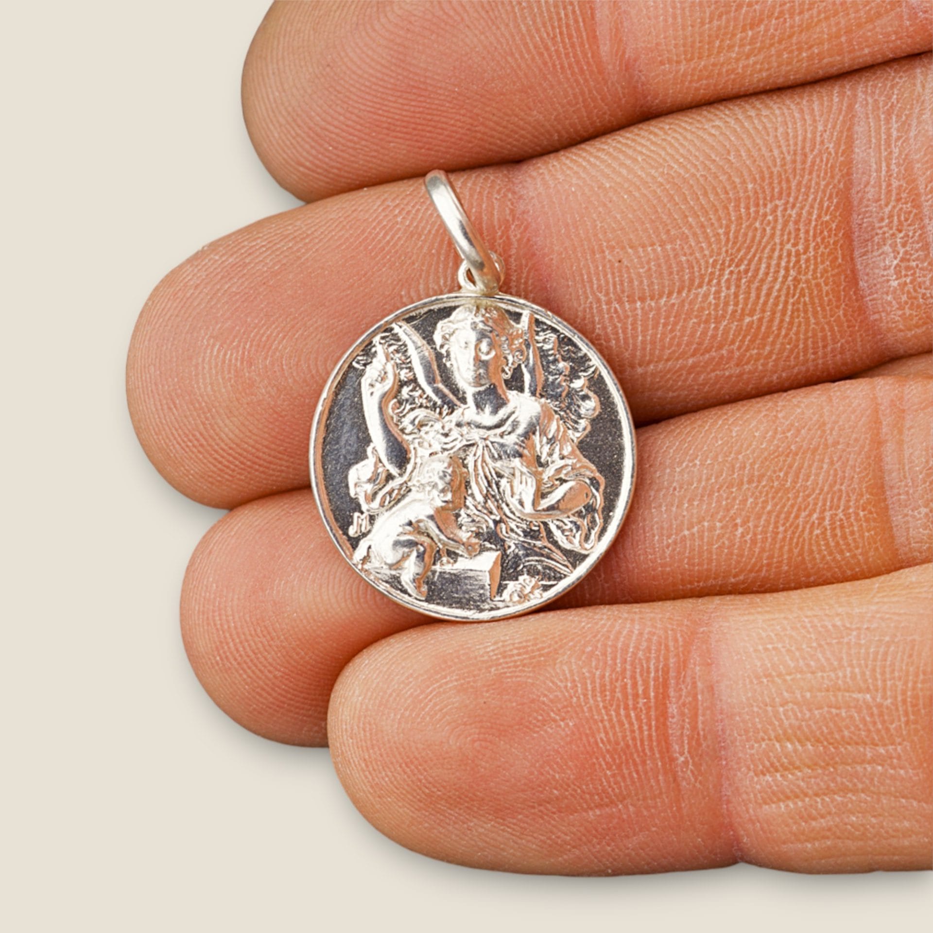 medalla-angel-de-la-guarda-plata