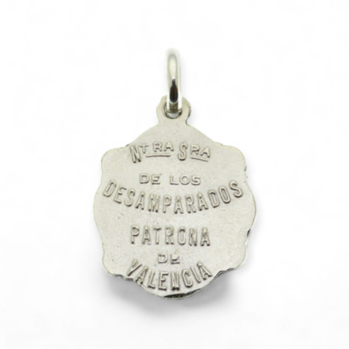 Medalla de Nuestra Señora de los Desamparados en plata - detalle