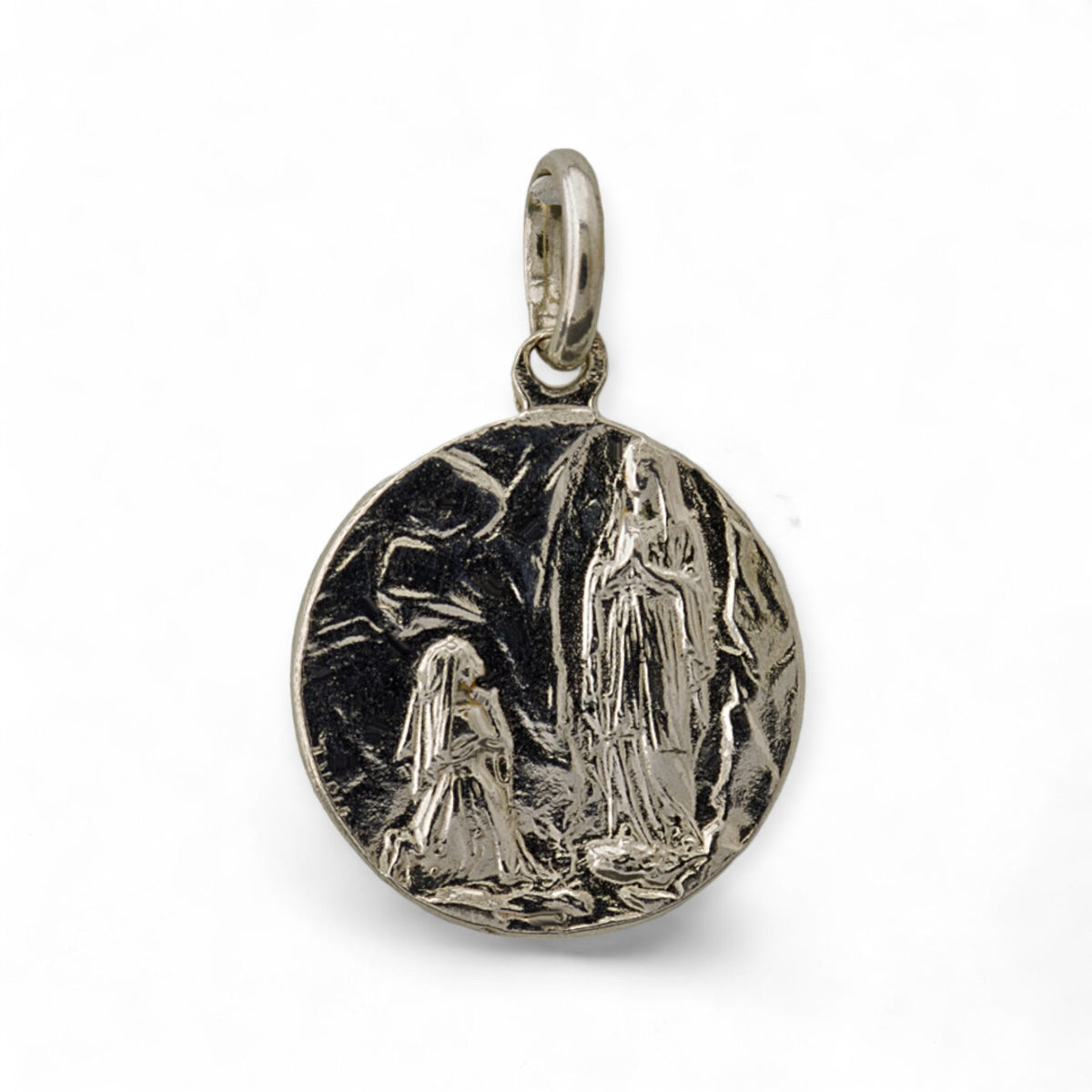 Medalla de la Virgen de Lourdes en plata - 19mm detalle