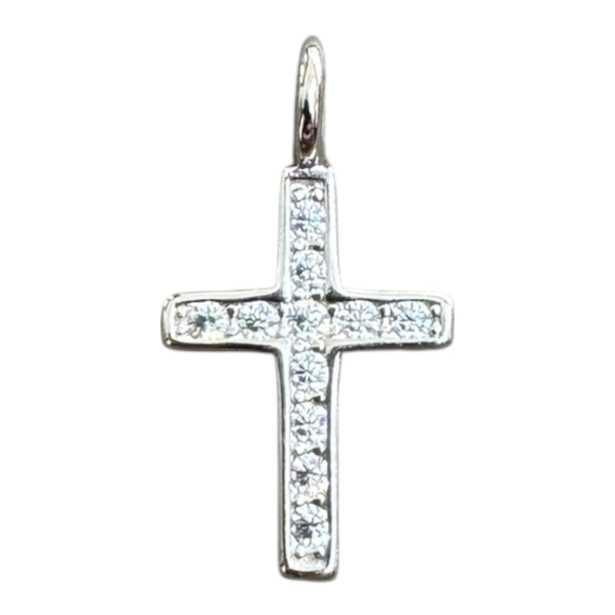 Cruz con circones en plata