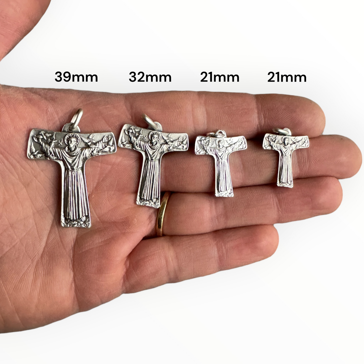 Cruz de Tau con San Francisco en plata 950 mano con medidas