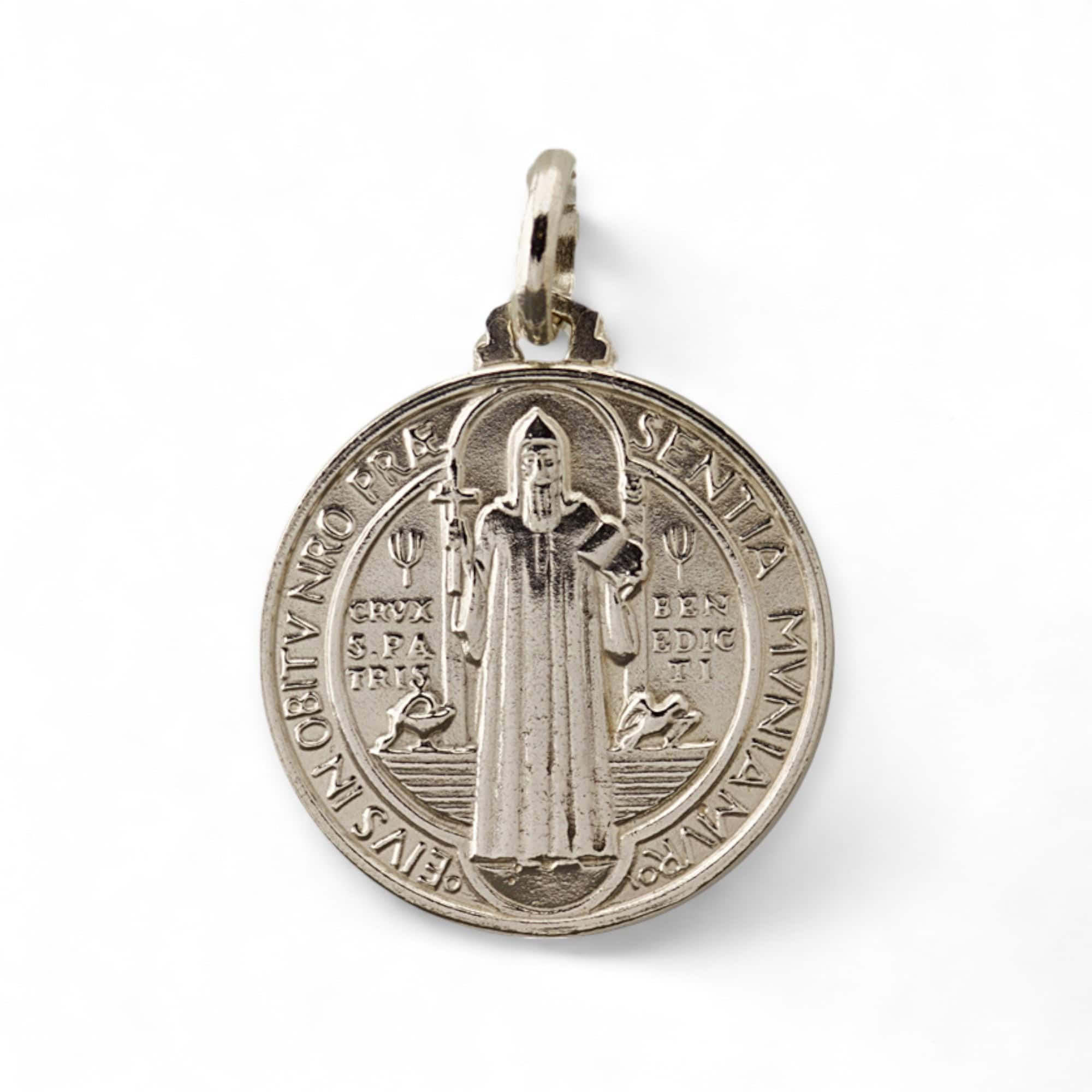medalla san benito plata 24mm