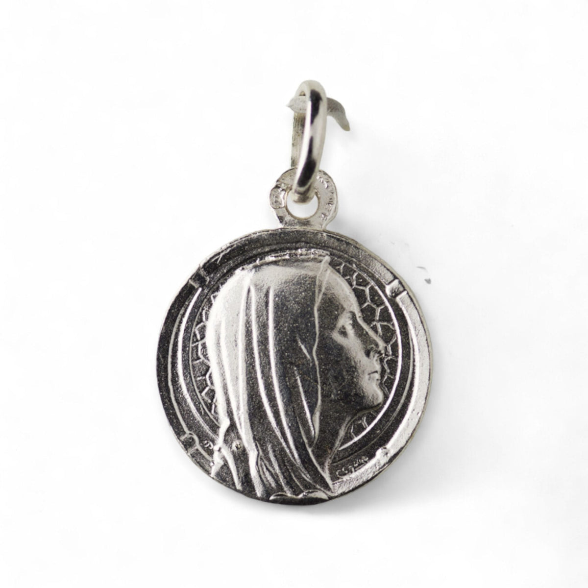 Medalla de la Virgen de Lourdes en plata - 17mm