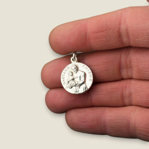 Medalla San Cayetano de Thiene