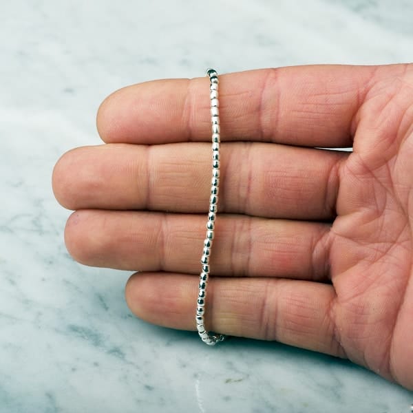 Pulsera de mostacillas con plata