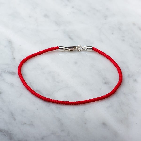Pulsera de mostacillas con plata