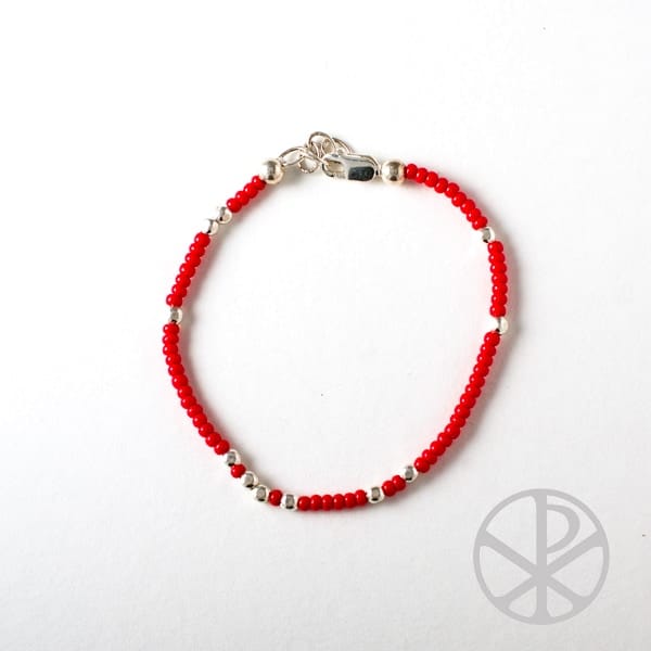 Pulsera de mostacillas con plata