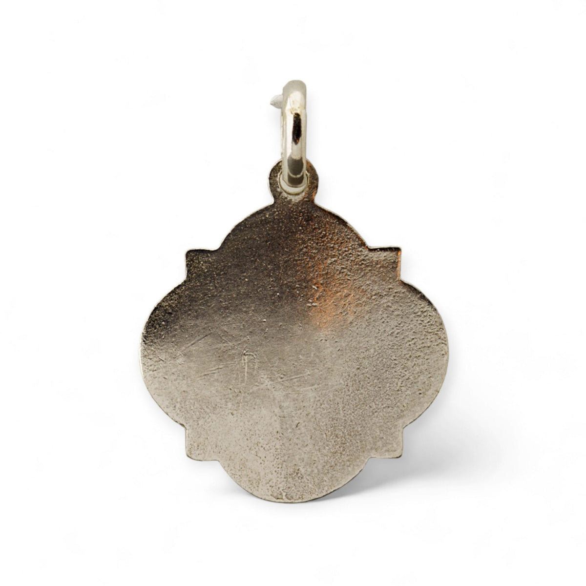 Medalla de la Sagrada Familia en plata - tamaño pequeño detalle