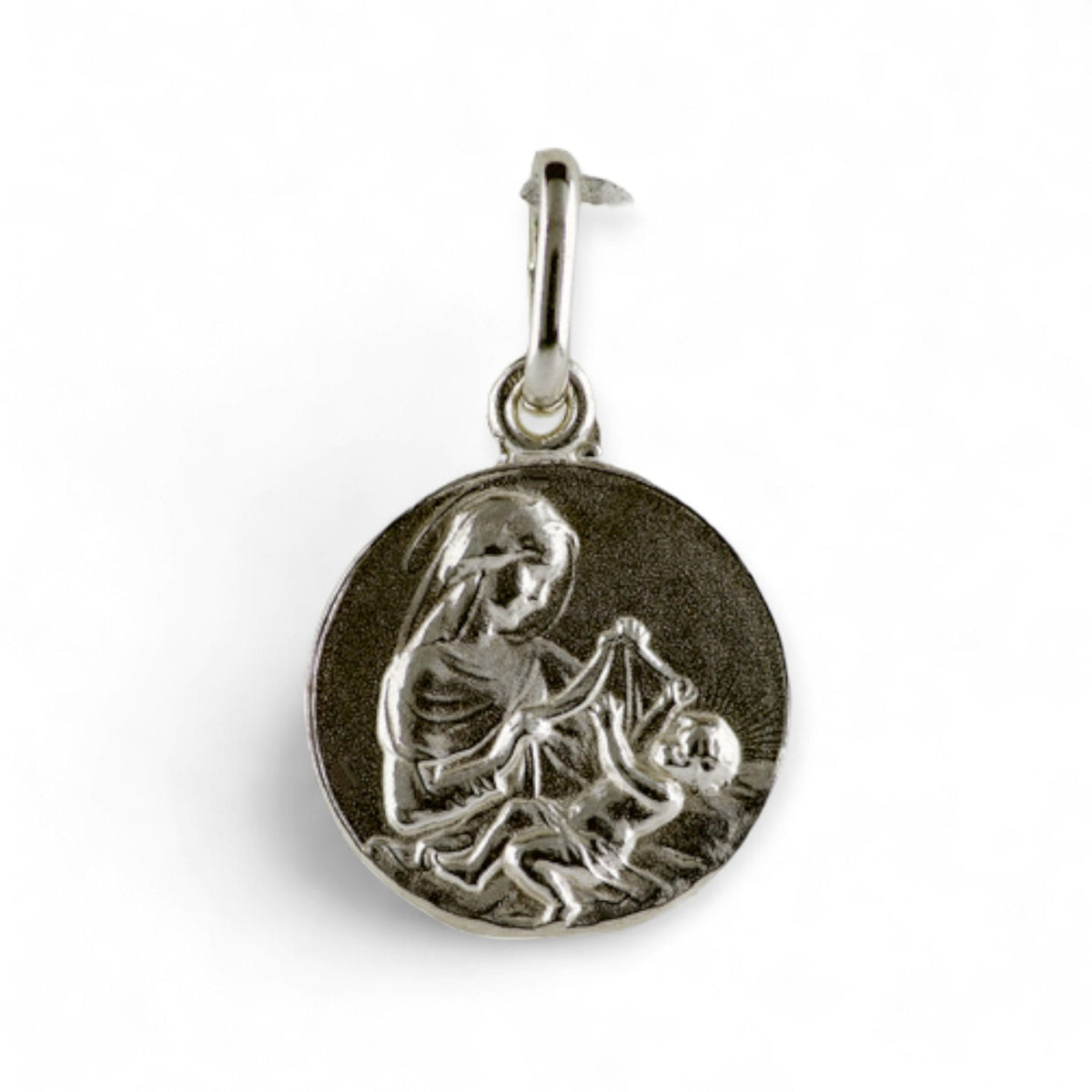 Medalla de la Virgen Maternal en plata