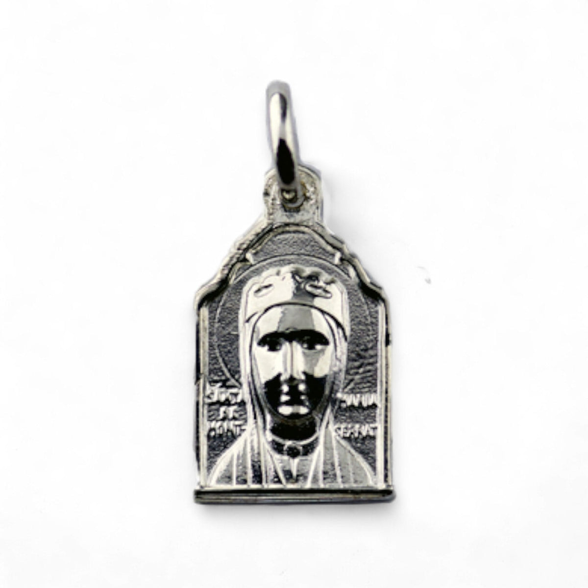 Medalla de la Virgen de Montserrat en plata