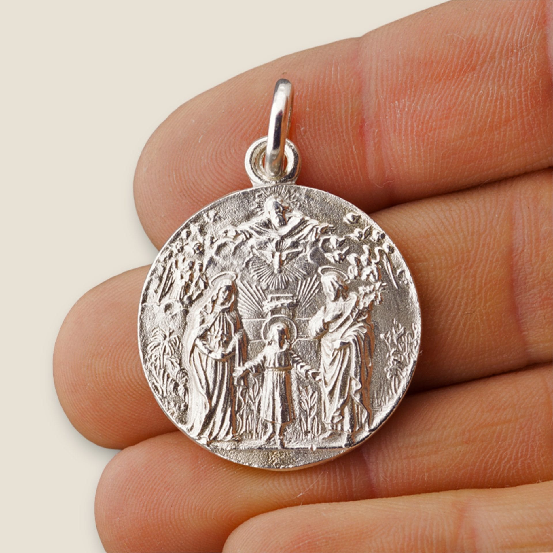 medalla sagrada familia plata