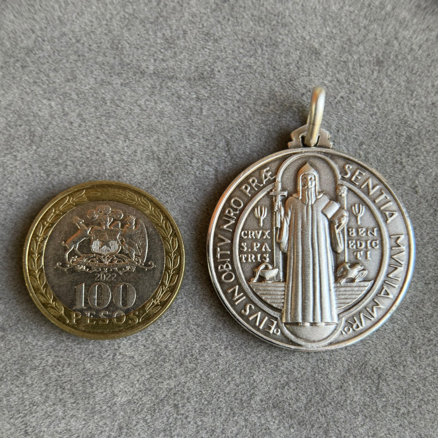 medalla-san-benito-plata-30mm-moneda