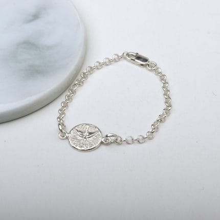 pulsera-con-medalla-espiritu-santo-plata